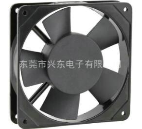 交流風(fēng)扇的應(yīng)用，解決了散熱問(wèn)題